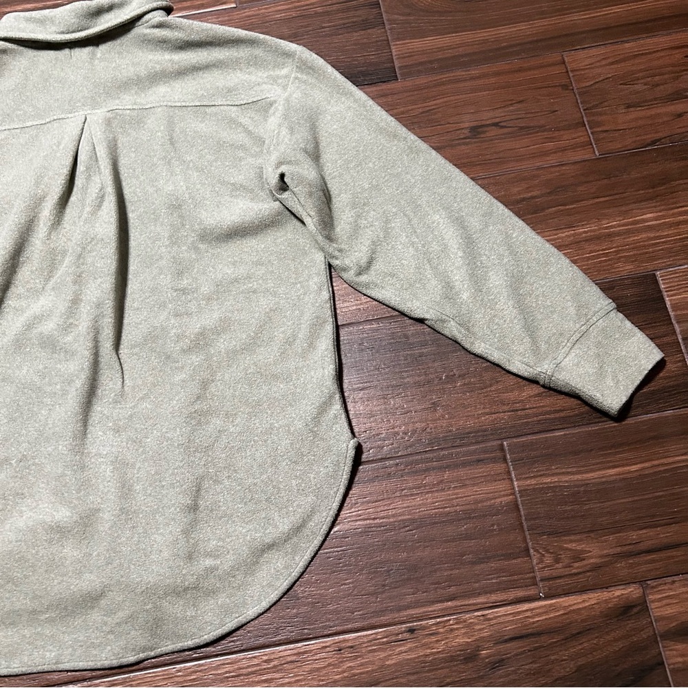 BKE Women’s Shirt Sweater Jacket‎ Shacket M Marled Green Fleece Soft Boyfriend - Picture 8 of 11